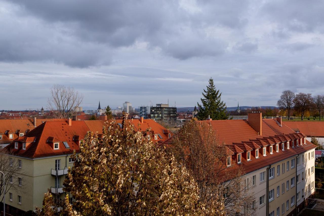 Wohnung Mit Blick Auf Die Zitadelle Petersberg - 3 Zimmer إرفورت المظهر الخارجي الصورة